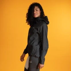 Bergans Of Norway Y LightLine Air 3L Shell Jacket Women Dark Shadow Grey -Bergans Of Norway shop 1825 24616 4