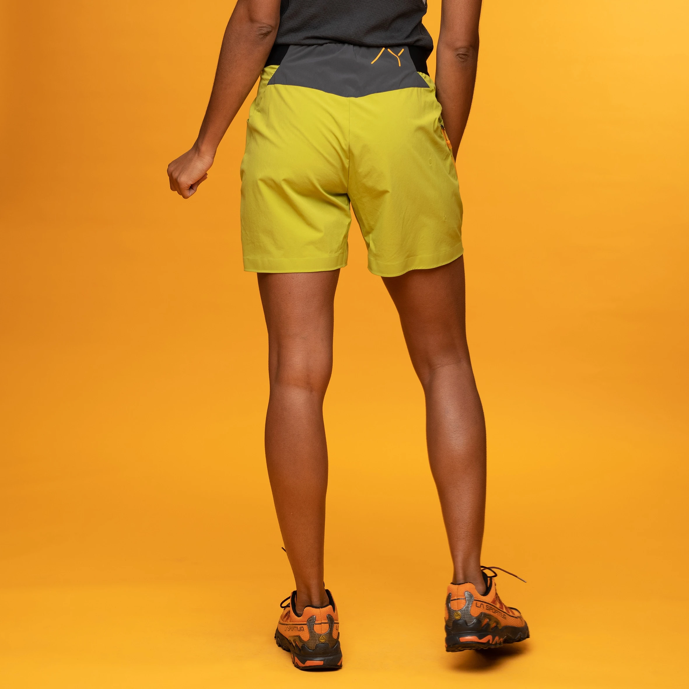 Bergans Of Norway Y LightLine Vapor Shorts Women Golden Lime Green 8 Bergans Of Norway Y LightLine Vapor Shorts Women Golden Lime Green - Bilde 6