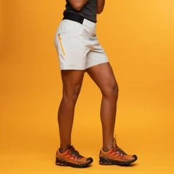 Bergans Of Norway Y LightLine Vapor Shorts Women Pearl Grey -Bergans Of Norway shop 1913 21632 2