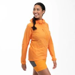 Bergans Of Norway Cecilie Light Wind Anorak Lush Yellow -Bergans Of Norway shop 2553 22584 2