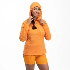 Bergans Of Norway Cecilie Light Wind Anorak Lush Yellow -Bergans Of Norway shop 2553 22584 5
