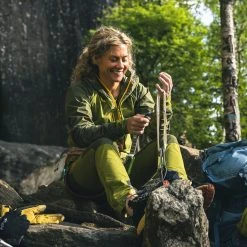 Bergans Of Norway Cecilie Light Wind Anorak Trail Green / Dark Olive Green -Bergans Of Norway shop 2553 25280 2