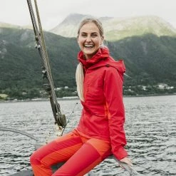 Bergans Of Norway Cecilie Mountain Softshell Jacket Red Leaf / Energy Red -Bergans Of Norway shop 2554 21683 10