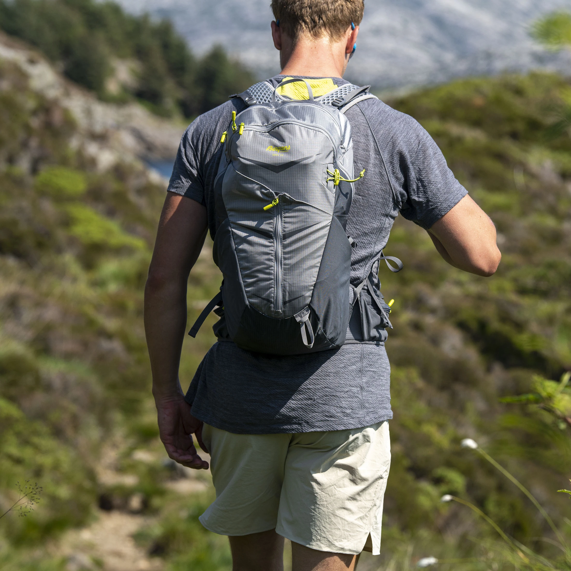 Bergans Of Norway Driv 24 Solid Light Grey / Solid Dark Grey 4 Bergans Of Norway Driv 24 Solid Light Grey / Solid Dark Grey - Bilde 2