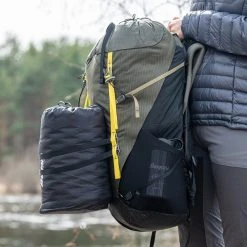 Bergans Of Norway Helium V5 40 Green Mud / Black / Pineapple -Bergans Of Norway shop 4582 14247 9