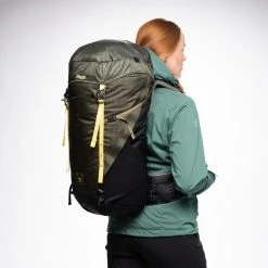 Bergans Of Norway Helium V5 W 40 Green Mud / Black / Pineapple -Bergans Of Norway shop 4583 14247 4