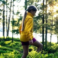 Bergans Of Norway Runde Youth Girl Jacket Light Golden Yellow / Fandango Purple -Bergans Of Norway shop 6949 21674 2