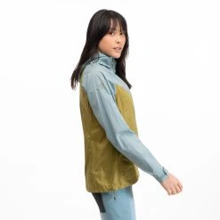 Bergans Of Norway Microlight W Jacket Olive Green / Smoke Blue -Bergans Of Norway shop 8683 21646 2