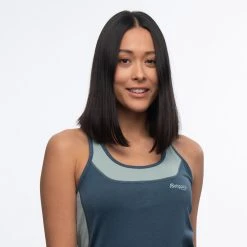 Bergans Of Norway Cecilie Active Wool Singlet Orion Blue / Misty Forest -Bergans Of Norway shop 8821 21477 6